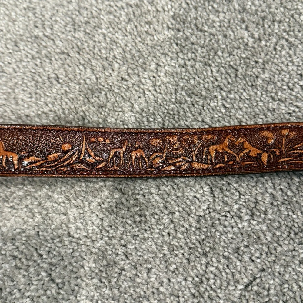Brushy Creek Horse Embossed Full Grain Cowhide Leather Brown Belt Youth Size 20